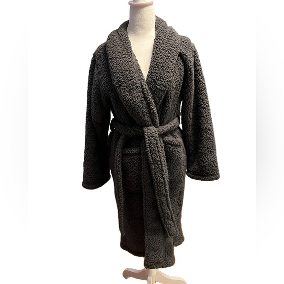 Intimates & Sleepwear | Pottery Barn Dark Gray Teddy Bear Robe | Poshmark
